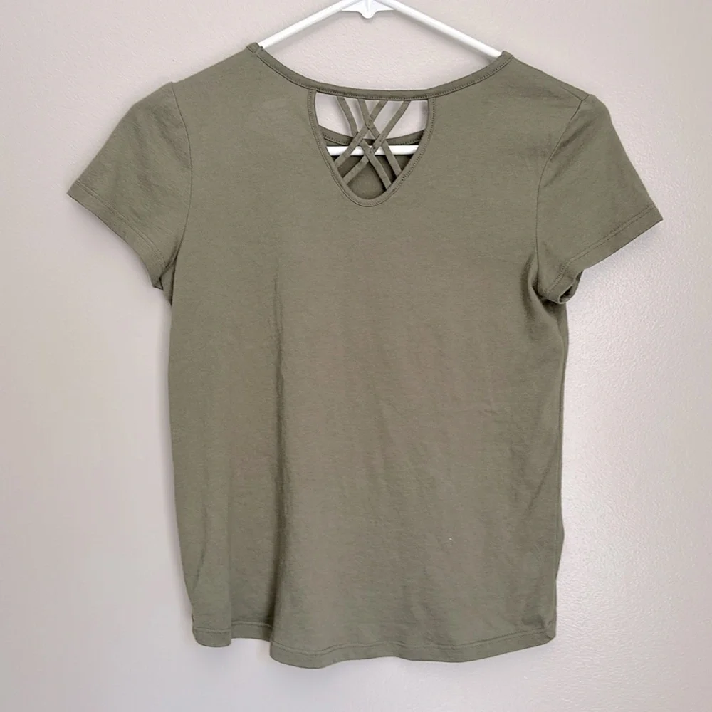 Set of 2- girls old navy tees